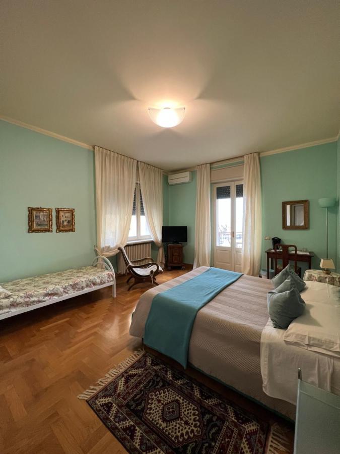B&B Villa Dall'Agnola Garda  Bagian luar foto