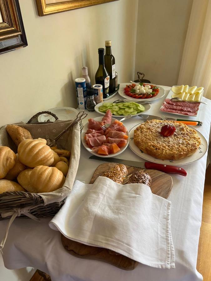B&B Villa Dall'Agnola Garda  Bagian luar foto